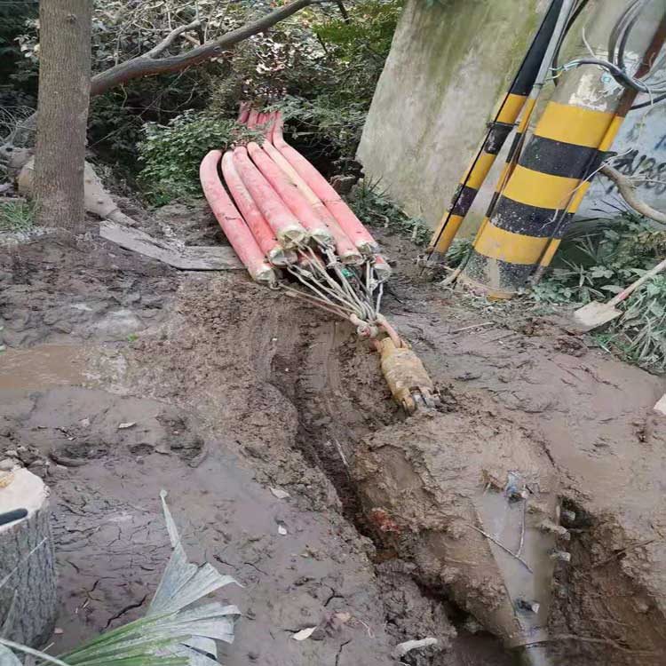 城口矿井拖拉管